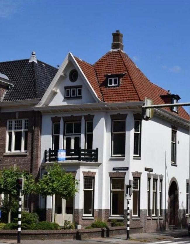 Romantische Stad Suite "Alora", Met Prive Parkeerplaats Alkmaar Eksteriør billede